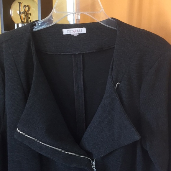 Roz&Ali. Blazer. - Picture 3 of 4